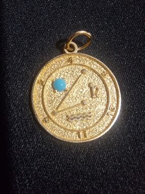 14K Gold Aquarius Constellation Charm Pendant Signed R&B Rare & Collectible